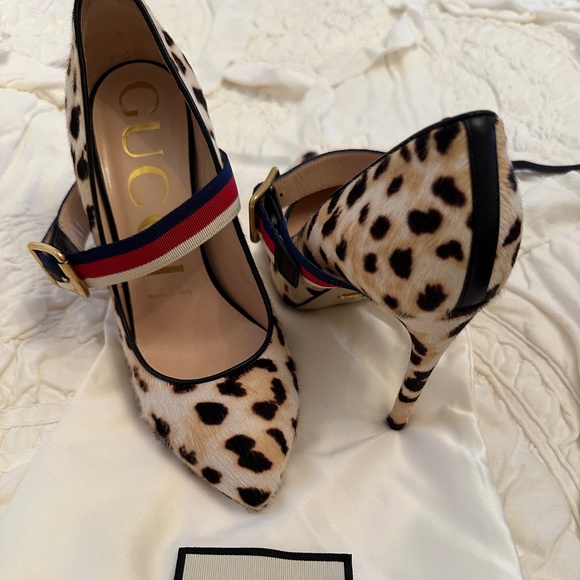 Gucci Heels - Picture 4 of 9